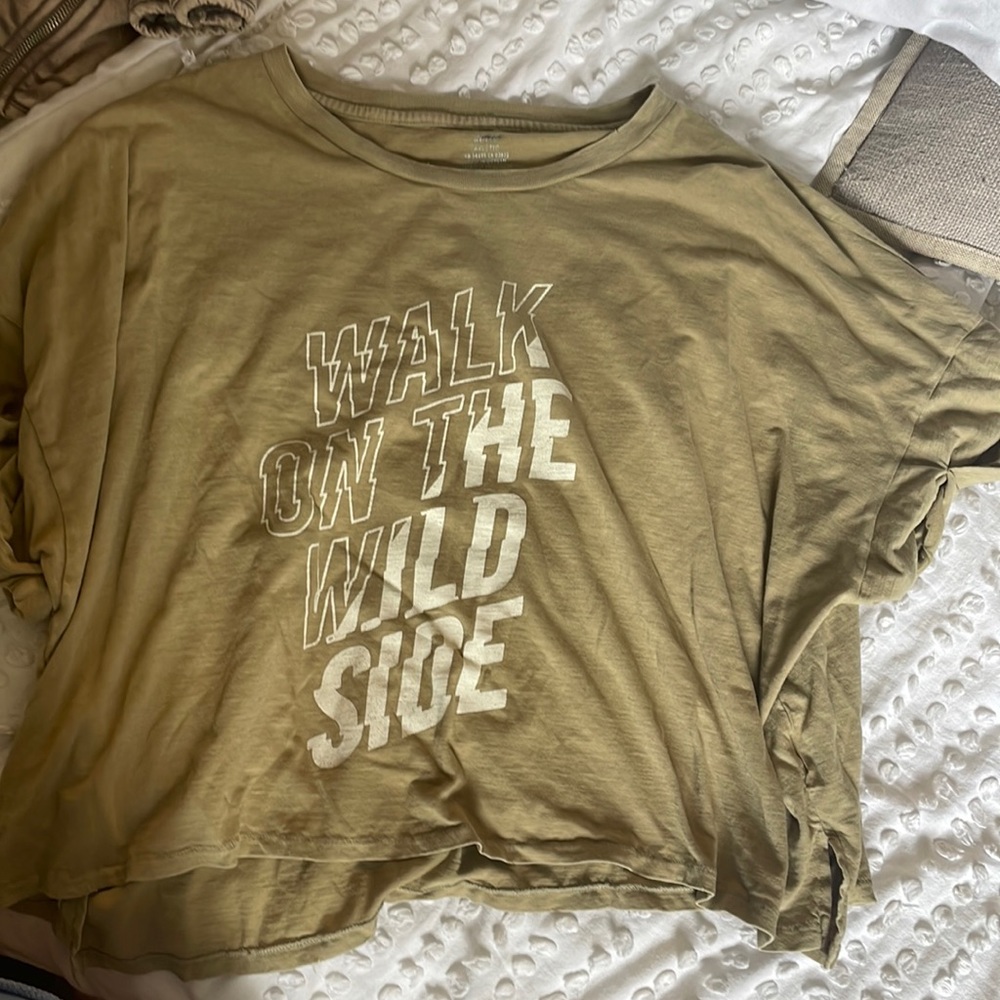 aerie graphic tee